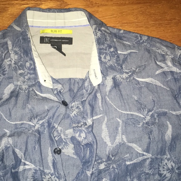 Muted Floral Print Button Up - Picture 2 of 4
